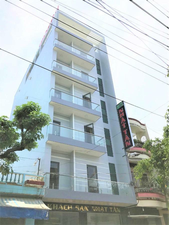 Nhat Tan Hotel Куїнон Екстер'єр фото